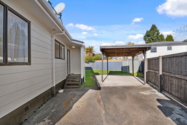 Photo of property in 18c Basley Road, Owhata, Rotorua, 3010