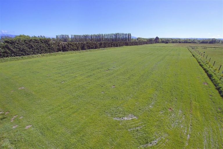 Photo of property in 586 Mount Thomas Road, Fernside, Rangiora, 7471