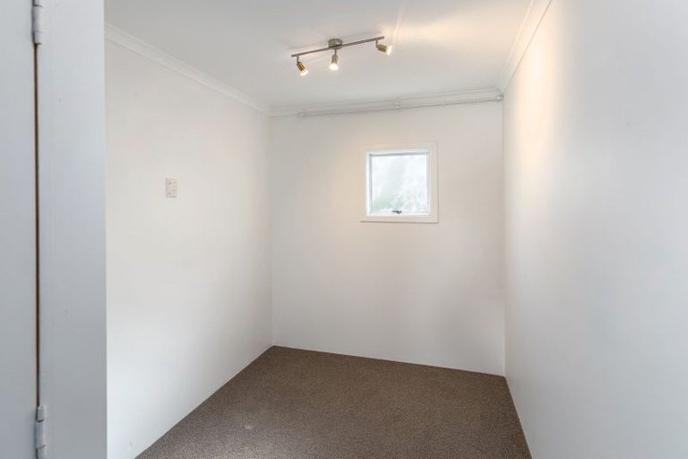 Photo of property in 196 High Street North, Carterton, 5713