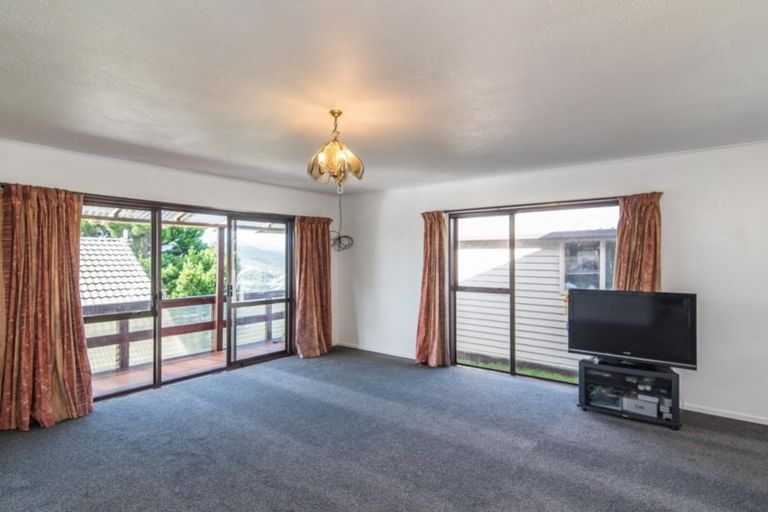 Photo of property in 93b Montgomery Avenue, Karori, Wellington, 6012