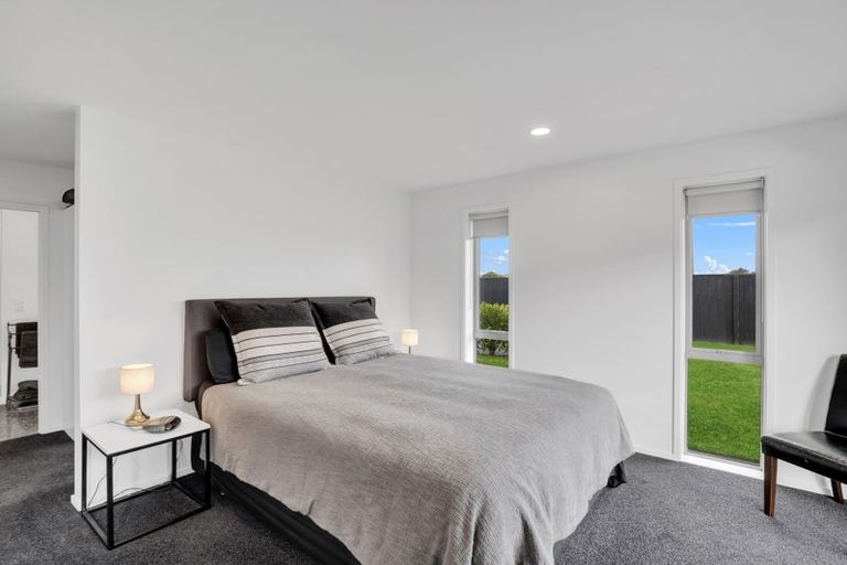 Photo of property in 56 Huntingdon Drive, Rangiora, 7400