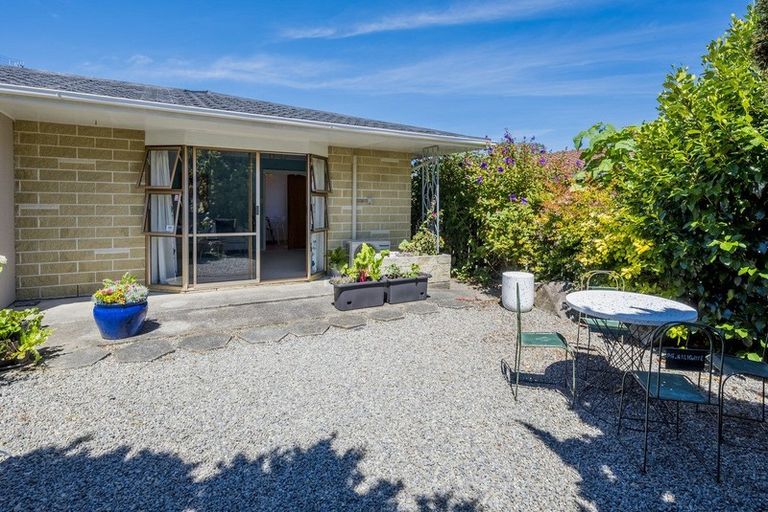 Photo of property in 41b Andrew Street, Waikanae, 5036