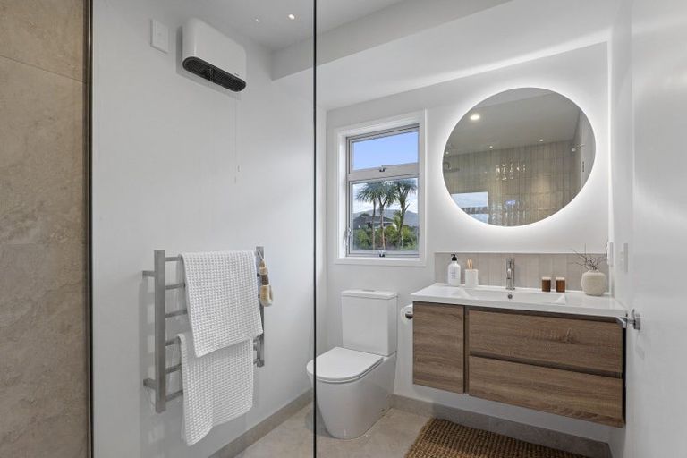 Photo of property in 283 Cannon Hill Crescent, Mount Pleasant, Christchurch, 8081