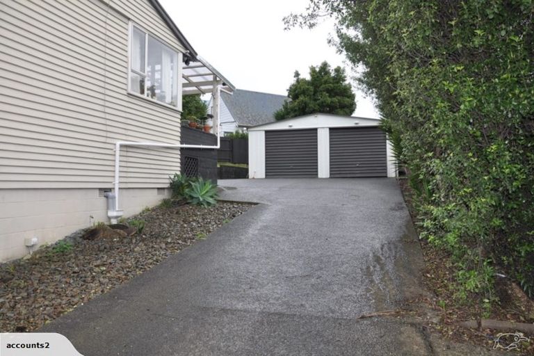 Photo of property in 17 Skinner Road, Mount Wellington, Auckland, 1060