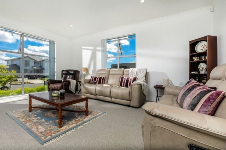 Photo of property in 78 Mackay Drive, Greenhithe, Auckland, 0632