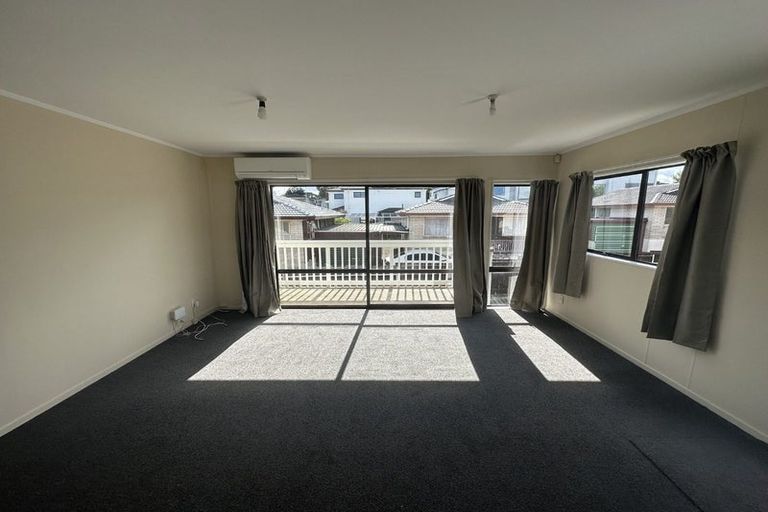Photo of property in 3 Halsey Road, Manurewa, Auckland, 2102
