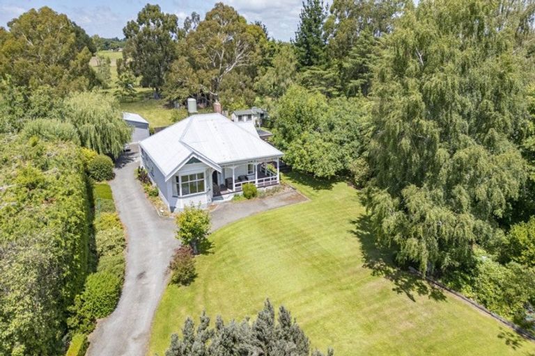 Photo of property in 1649 Cust Road, Cust, 7471