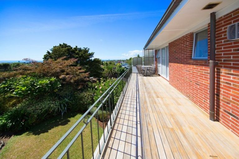 Photo of property in 5 Elizabeth Place, Mairangi Bay, Auckland, 0630