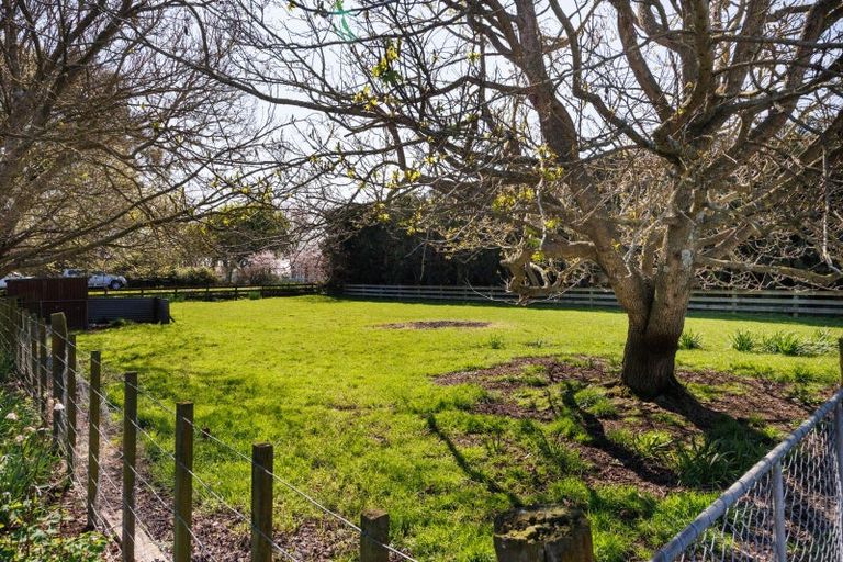 Photo of property in 136 Newbury Line, Newbury, Palmerston North, 4478