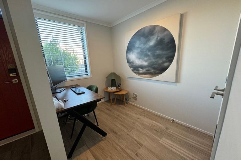 Photo of property in 16 Chaffinch Road, Hobsonville, Auckland, 0616