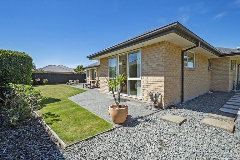Photo of property in 49 Somerville Crescent, Aidanfield, Christchurch, 8025