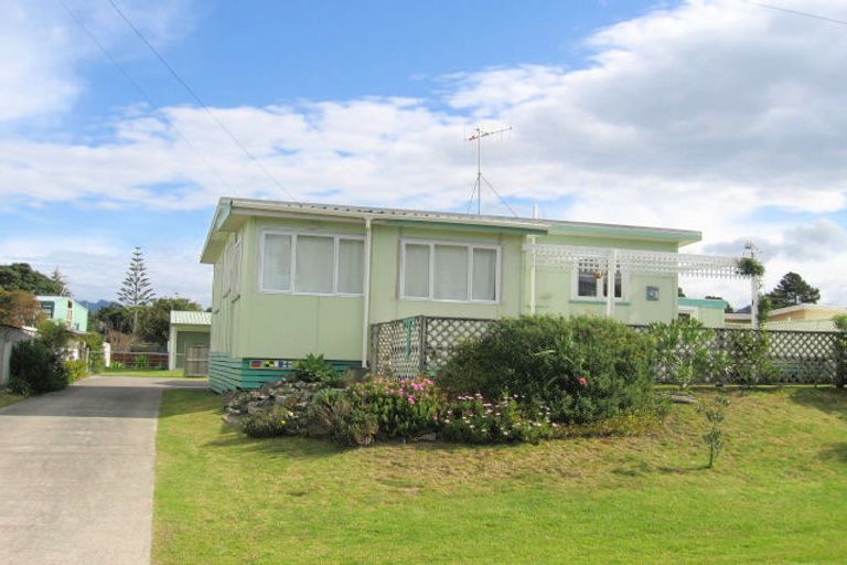 Photo of property in 223a Sylvia Road, Whangamata, 3620