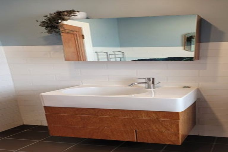 Photo of property in Blythswood Flats, 16/3 Aro Street, Aro Valley, Wellington, 6021