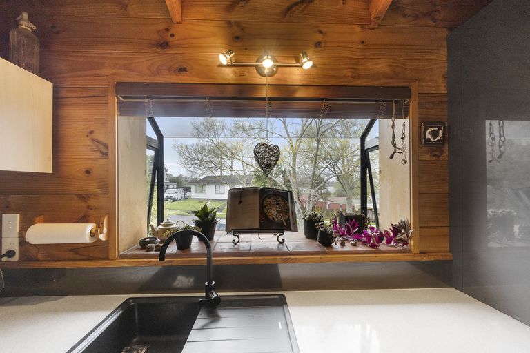 Photo of property in 203 Taylor Avenue, Te Awamutu, 3800