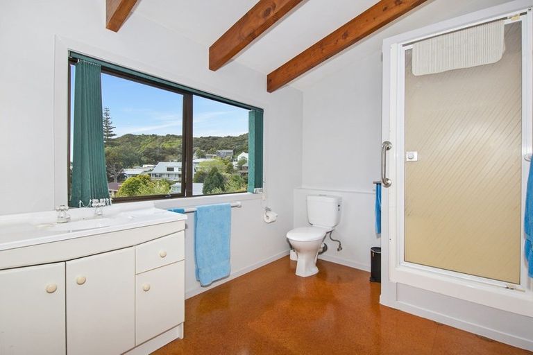 Photo of property in 25 Tapeka Road, Russell, 0202