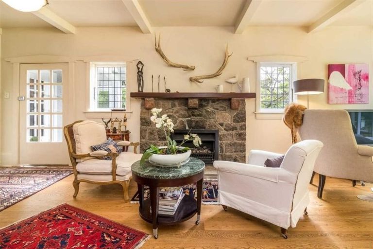 Photo of property in 166 Fendalton Road, Fendalton, Christchurch, 8052