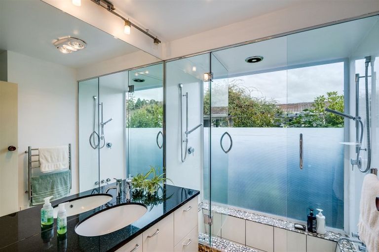 Photo of property in 5a Travis Street, Taradale, Napier, 4112