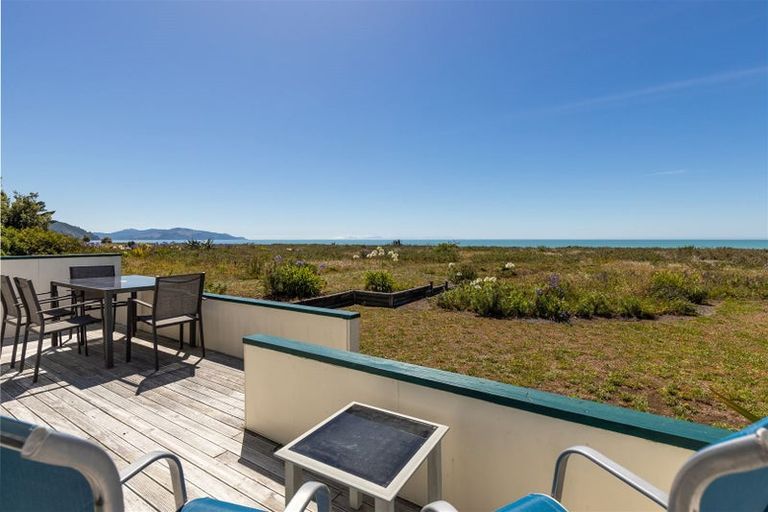 Photo of property in 64 Rarangi Beach Road, Rarangi, Blenheim, 7273
