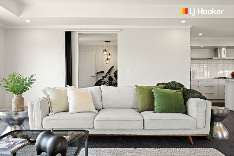 Photo of property in 5 Tate Crescent, Green Island, Dunedin, 9018