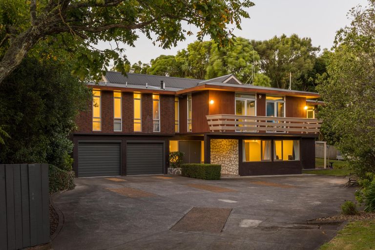 Photo of property in 14 Kensington Mews, Hokowhitu, Palmerston North, 4410