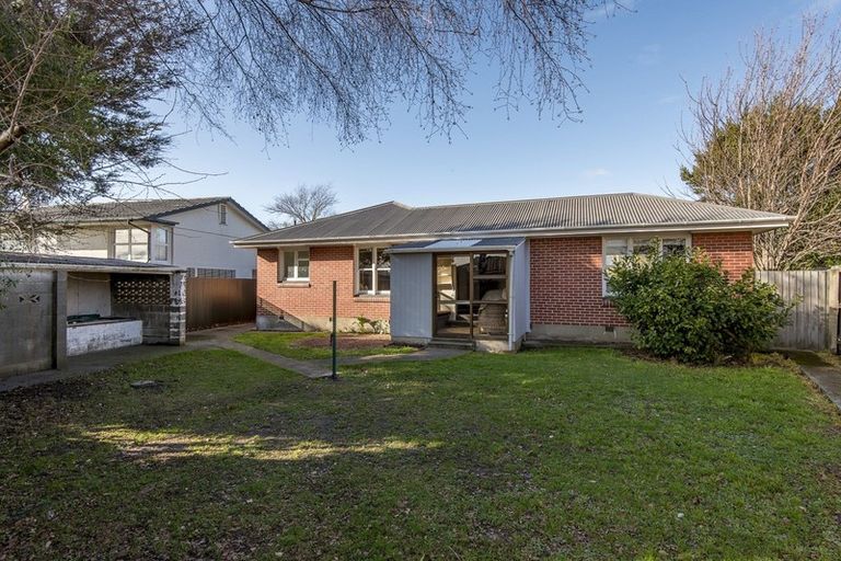 Photo of property in 3 Deloraine Street, Somerfield, Christchurch, 8024
