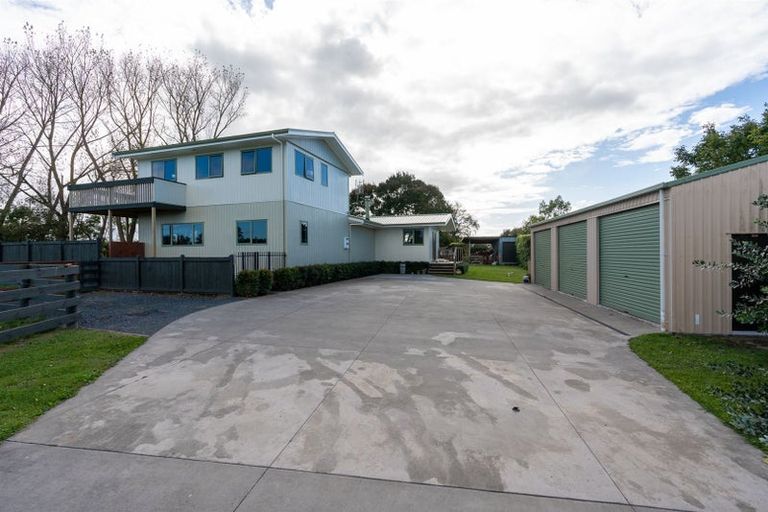 Photo of property in 2352 River Road, Horsham Downs, Hamilton, 3281