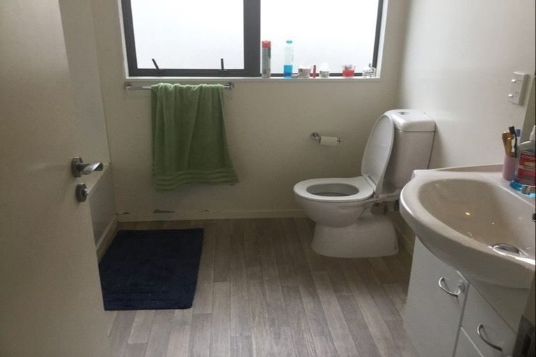 Photo of property in 12a Hiwi Crescent, Titahi Bay, Porirua, 5022