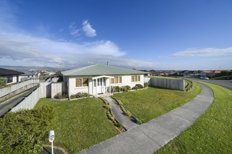 Photo of property in 93 Parnell Heights, Kelvin Grove, Palmerston North, 4414