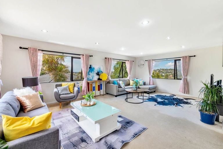 Photo of property in 70d Glengarry Road, Glen Eden, Auckland, 0602