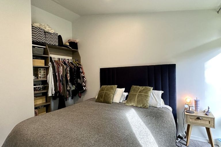 Photo of property in 15 Rakiura Parade, Otatara, Invercargill, 9879