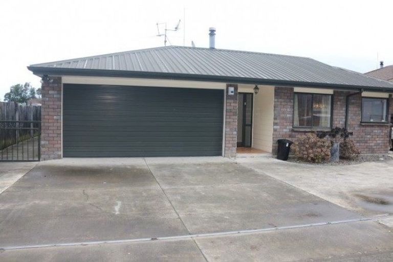 Photo of property in 163 James Line, Kelvin Grove, Palmerston North, 4414