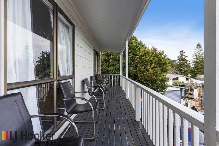 Photo of property in 232 Mahia Road, Weymouth, Auckland, 2103