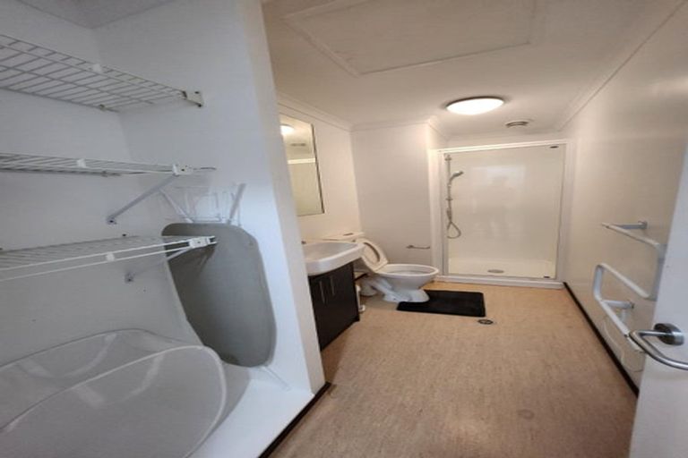 Photo of property in Monvie Apartments, 212/15 Holland Street, Te Aro, Wellington, 6011