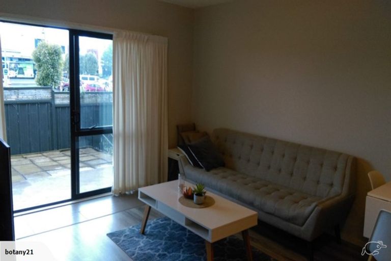 Photo of property in 30/21 Armoy Drive, East Tamaki, Auckland, 2016