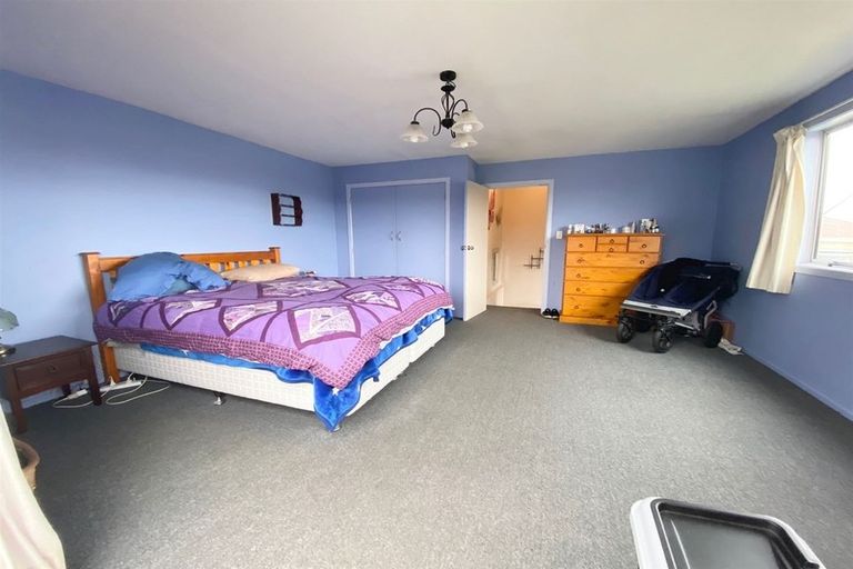 Photo of property in 5 Lowestoft Street, Balclutha, 9230