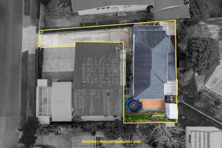 Photo of property in 4a Pauline Place, Bucklands Beach, Auckland, 2014