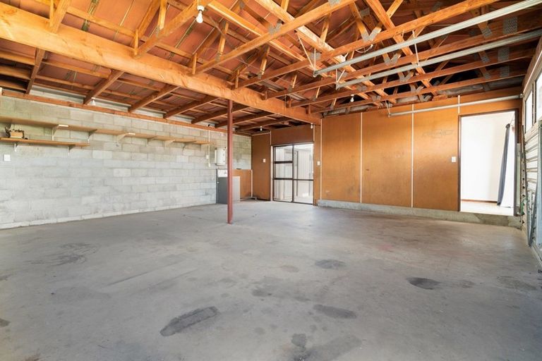 Photo of property in 17 Royal Terrace, Alexandra, 9320