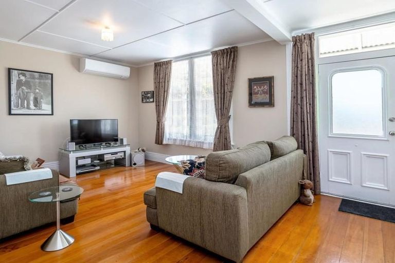 Photo of property in 102 Perry Street, Masterton, 5810