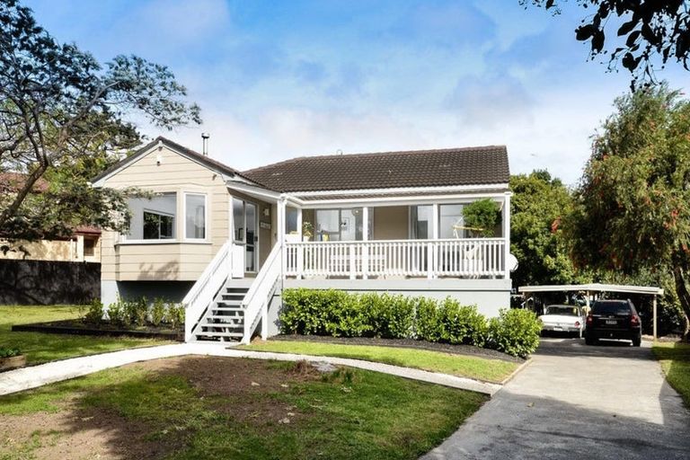 Photo of property in 3 West Harbour Drive, West Harbour, Auckland, 0618