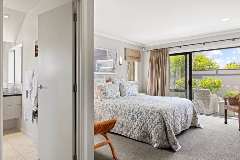 Photo of property in 114 Tuihana Drive, Papamoa Beach, Papamoa, 3118