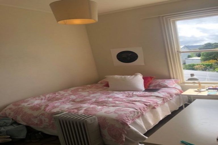 Photo of property in 4 Te Wharepouri Street, Berhampore, Wellington, 6023