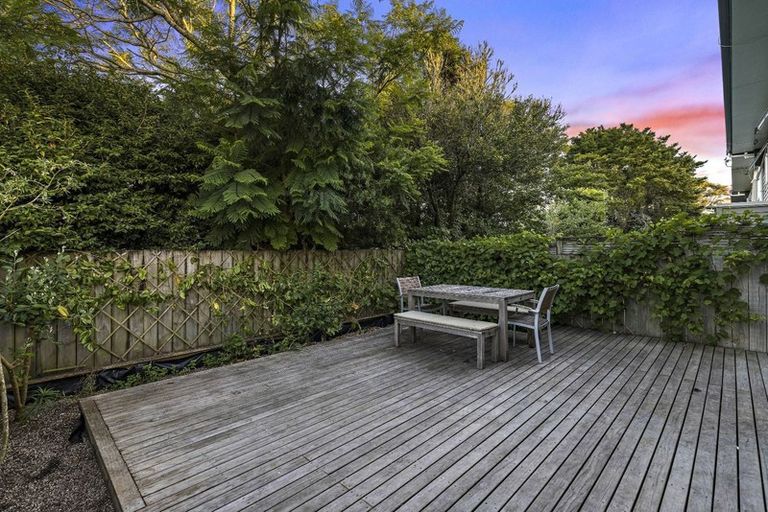 Photo of property in 8/45a Swanson Road, Henderson, Auckland, 0610