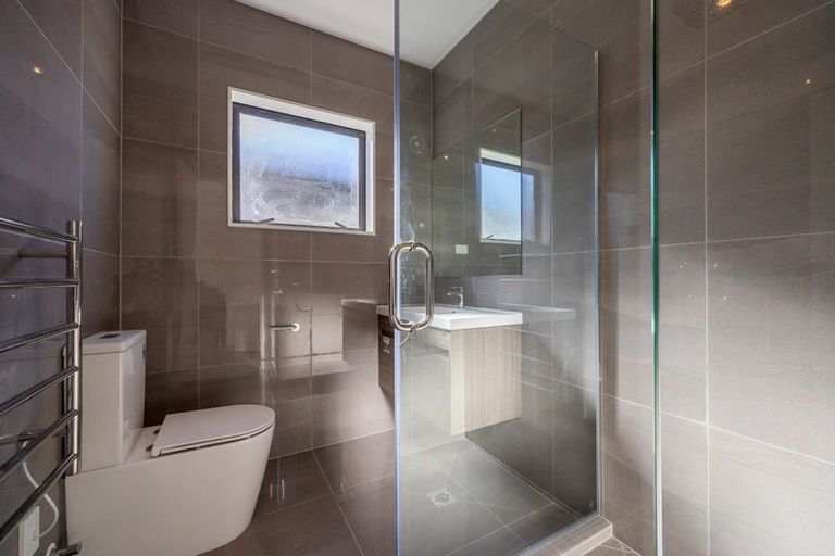 Photo of property in 23 Babina Avenue, Kumeu, 0810