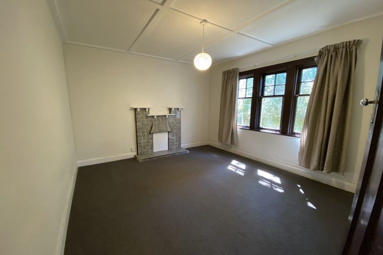 Photo of property in 17 Rakau Road, Hataitai, Wellington, 6021