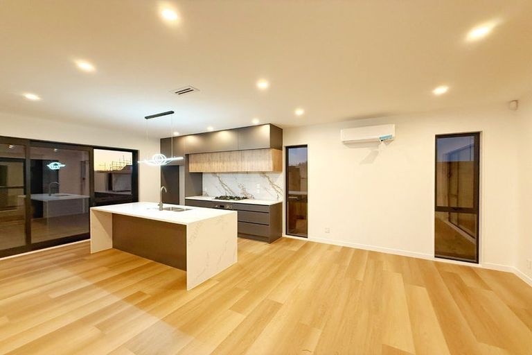 Photo of property in 6 Kobe Street, Karaka, 2580