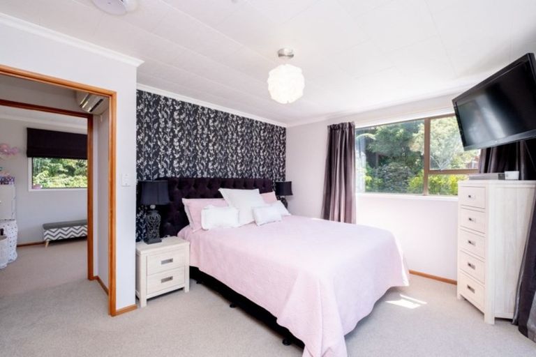 Photo of property in 27 Margaret Street, Stratford, 4332