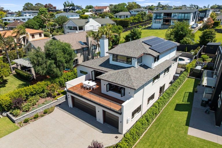 Photo of property in 4 Glenoaks Rise, Mellons Bay, Auckland, 2014