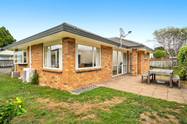 Photo of property in 21b King Edward Avenue, Papakura, 2110