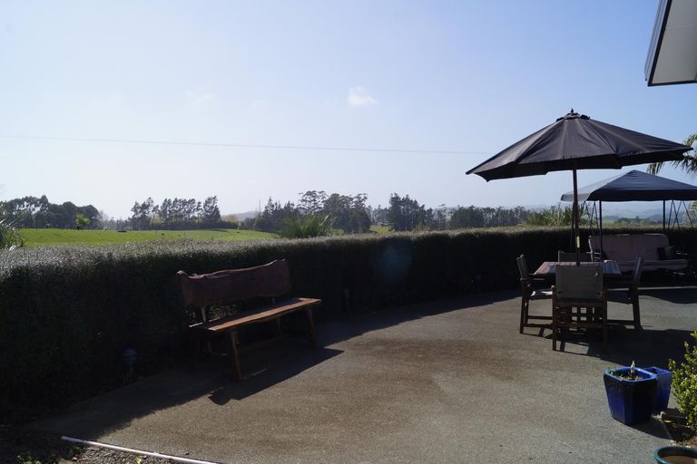 Photo of property in 459 Wiroa Road, Kerikeri, 0293