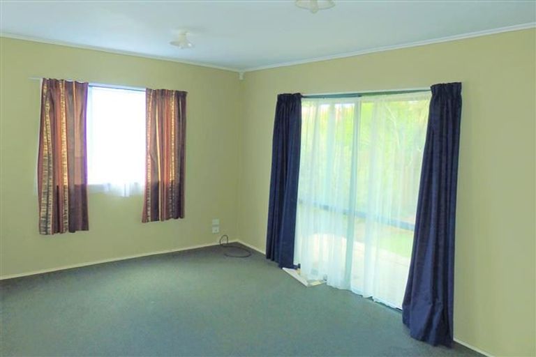 Photo of property in 12 Friedlanders Road, Manurewa, Auckland, 2102